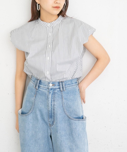 KBF(ケイビーエフ)の「パフスリーブストライプシャツ(シャツ/ブラウス・レディース・ホワイト系その他/ブルー系その他/グレー系その他・ONE)」の8枚目の写真