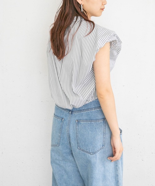 KBF(ケイビーエフ)の「パフスリーブストライプシャツ(シャツ/ブラウス・レディース・ホワイト系その他/ブルー系その他/グレー系その他・ONE)」の10枚目の写真