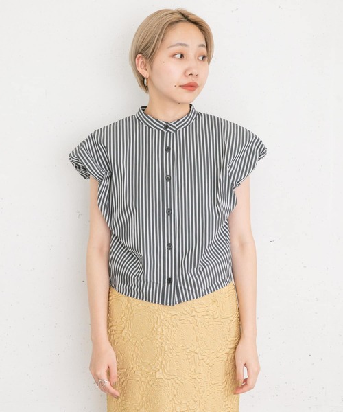 KBF(ケイビーエフ)の「パフスリーブストライプシャツ(シャツ/ブラウス・レディース・ホワイト系その他/ブルー系その他/グレー系その他・ONE)」の22枚目の写真