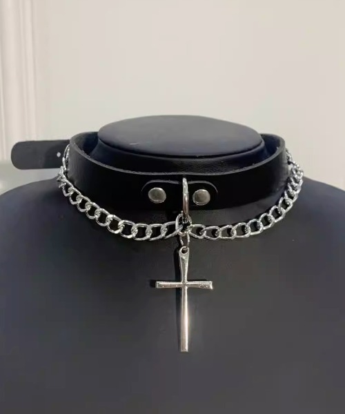 NOVESSEL（ノベセル）の「A'GEM/9 × .kom『NOVESSEL/ノベセル』クロスチェーンチョーカー（チョーカー・レディース・ホワイト/ブラック・FREE）」の3枚目の写真