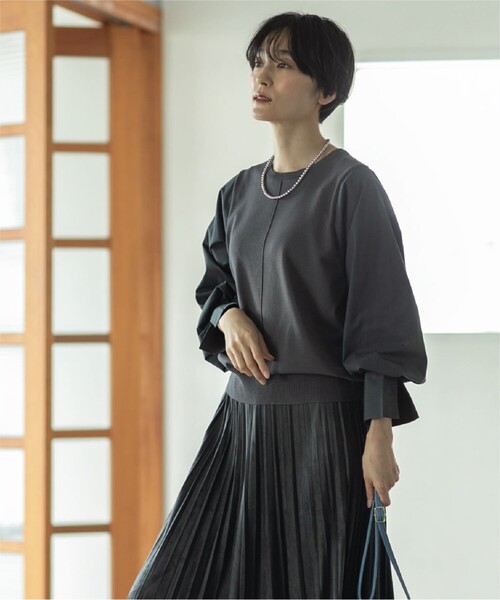 OPAQUE.CLIP（オペークドットクリップ）の「◆異素材ボリュームスリーブニットプルオーバー【洗濯機洗い可】（ニット/セーター・レディース・ブラック/チャコールグレー/ダークグリーン/ベージュ・40/36/38）」の9枚目の写真