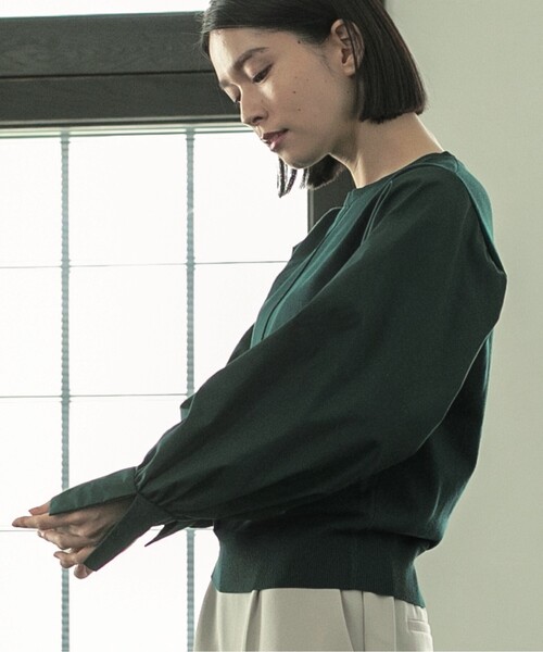 OPAQUE.CLIP（オペークドットクリップ）の「◆異素材ボリュームスリーブニットプルオーバー【洗濯機洗い可】（ニット/セーター・レディース・ブラック/チャコールグレー/ダークグリーン/ベージュ・40/36/38）」の16枚目の写真