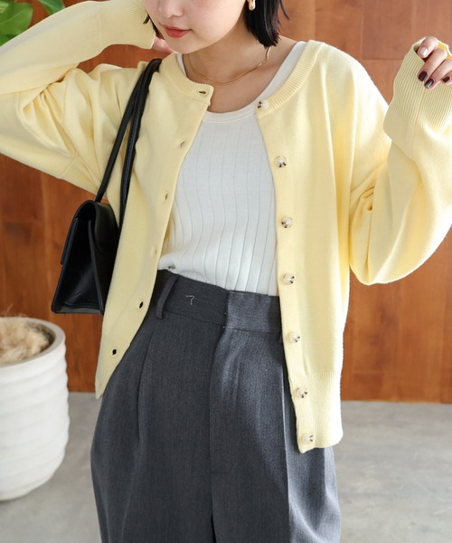 andme（アンドミー）の「【新色追加】クルーネック無地ボーダー長袖ニットカーディガン（カーディガン/ボレロ・レディース・ライトベージュ/ブルー系その他/ブラック/イエロー/クリーム/オレンジ/カーキ/グレー/レッド/ホワイト×ブラック/チャコールグレー/ブラウン系その他・M/L）」の10枚目の写真