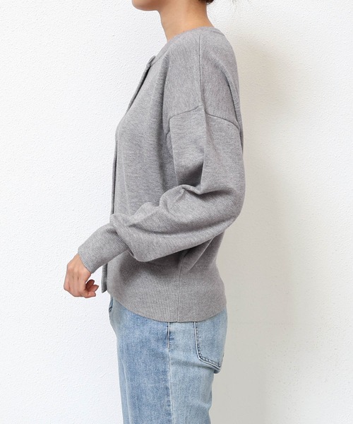 andme(アンドミー)の「【新色追加】クルーネック無地ボーダー長袖ニットカーディガン(カーディガン/ボレロ・レディース・ライトベージュ/ブルー系その他/ブラック/イエロー/クリーム/オレンジ/カーキ/グレー/レッド/ホワイト×ブラック/チャコールグレー/ブラウン系その他・M/L)」の21枚目の写真