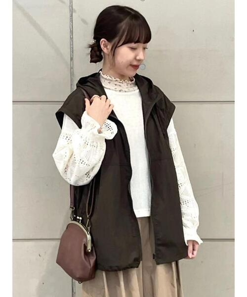 Samansa Mos2（サマンサ モスモス）の「袖取外しフードブルゾン（ブルゾン・レディース・チャコールグレー/ブルー/カーキ/ベージュ・F）」の2枚目の写真