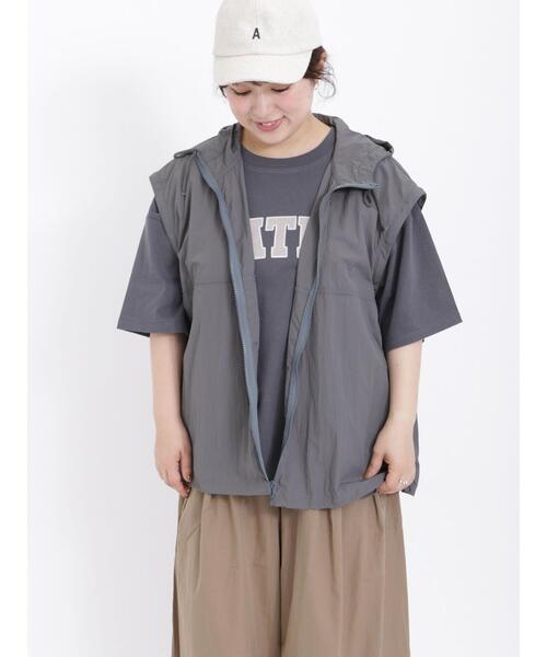 Samansa Mos2（サマンサ モスモス）の「袖取外しフードブルゾン（ブルゾン・レディース・チャコールグレー/ブルー/カーキ/ベージュ・F）」の4枚目の写真