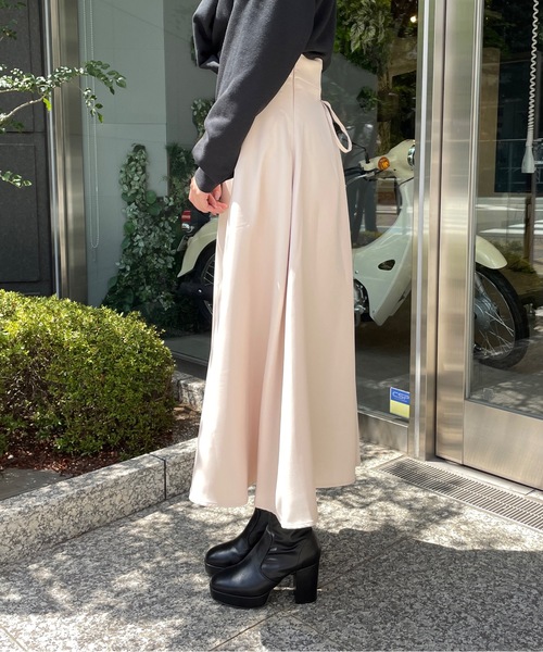 one way（ワンウェイ）の「バックレースアップフレアスカート（スカート・レディース・ブラック/ベージュ/ブラウン・FREE）」の21枚目の写真