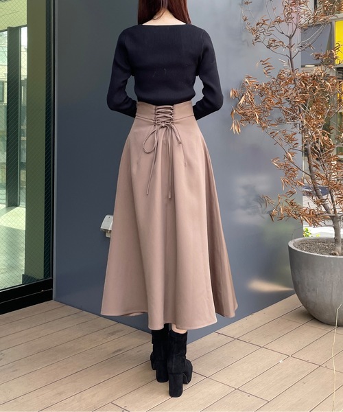 one way（ワンウェイ）の「バックレースアップフレアスカート（スカート・レディース・ブラック/ベージュ/ブラウン・FREE）」の6枚目の写真