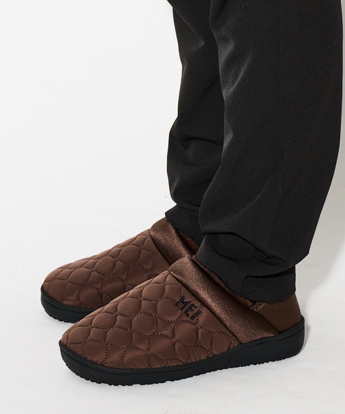 MEI(メイ)の「【 MEI / メイ 】レディース モックシューズ バブーシュ キルティング スリッポン MOC SHOES(スリッポン・レディース・ライトグレー/ベージュ/ブラック/ブラウン/グレー/ネイビー/オリーブドラブ・L/M/S/LARGE/MEDIUM/SMALL)」の1枚目の写真