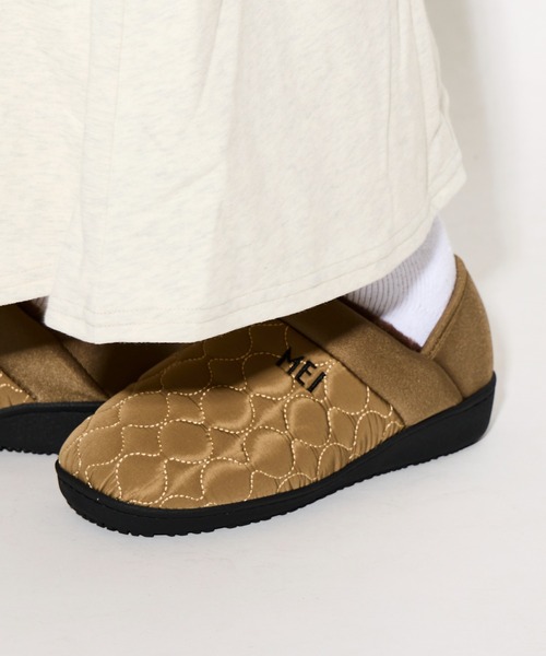 MEI(メイ)の「【 MEI / メイ 】レディース モックシューズ バブーシュ キルティング スリッポン MOC SHOES(スリッポン・レディース・ライトグレー/ベージュ/ブラック/ブラウン/グレー/ネイビー/オリーブドラブ・L/M/S/LARGE/MEDIUM/SMALL)」の16枚目の写真