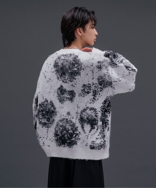 Ellno Loset(エルノロゼット)の「ニュアンスシャギーニット(ニット/セーター・メンズ・ブラック/ネイビー/オフホワイト・SMALL/MEDIUM/LARGE)」の7枚目の写真