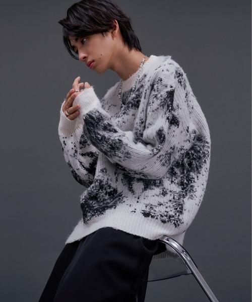 Ellno Loset(エルノロゼット)の「ニュアンスシャギーニット(ニット/セーター・メンズ・ブラック/ネイビー/オフホワイト・SMALL/MEDIUM/LARGE)」の8枚目の写真