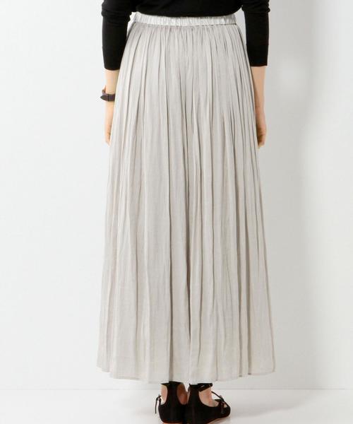 UNITED ARROWS（ユナイテッドアローズ）の「UWMF P サテン ロングスカート◆（スカート・レディース・ネイビー/ブラウン/ライトグレー・フリー）」の14枚目の写真