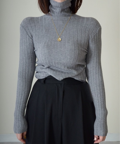 ibeul_(イベール)の「ハイネックワイドリブベーシック長袖ニットトップス(ニット/セーター・レディース・ブラック/グレー/ミント/ピンク/ホワイト・FREE)」の3枚目の写真