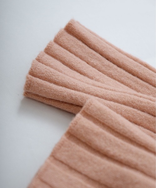 ibeul_(イベール)の「ハイネックワイドリブベーシック長袖ニットトップス(ニット/セーター・レディース・ブラック/グレー/ミント/ピンク/ホワイト・FREE)」の8枚目の写真