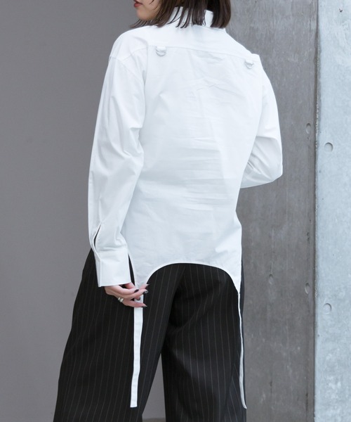 PAGEBOY（ページボーイ）の「2WAYガーターベルトシャツ（シャツ/ブラウス・レディース・ブラック/オフホワイト/ブルー・FREE）」の6枚目の写真