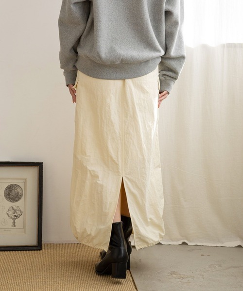 LOWRYS FARM(ローリーズファーム)の「ドロストカーゴスカート 990271(スカート・レディース・グレー/ホワイト/ブラック・FREE)」の7枚目の写真