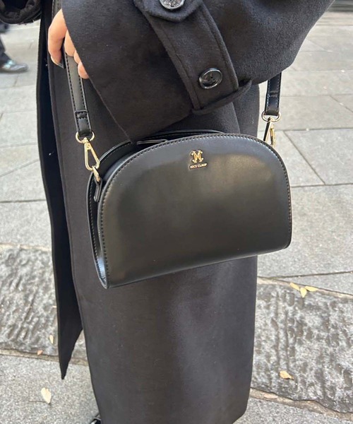 one after another NICE CLAUP(ワンアフターアナザーナイスクラップ)の「ハーフムーンミニショルダーバッグ(ショルダーバッグ・レディース・ブラック/アイボリー/レッド・FREE)」の21枚目の写真