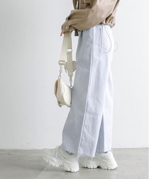 OLIVE des OLIVE（オリーブデオリーブ）の「プラマイ10cm体型カバーデニムパンツ　1041030030（デニムパンツ・レディース・ブルー/サックスブルー/グレー・SMALL/MEDIUM）」の15枚目の写真