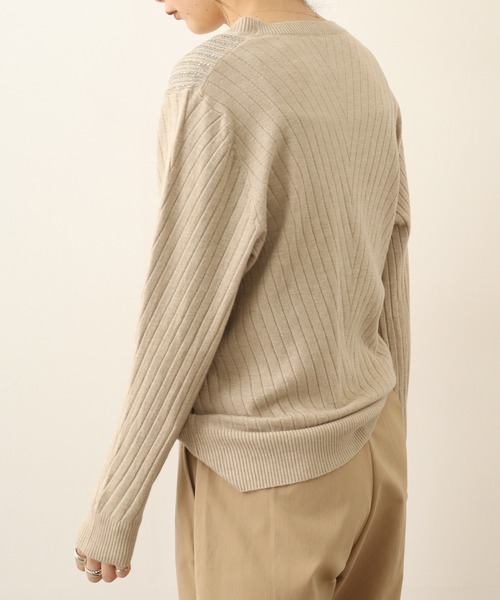 Chiaro（キアロ）の「chiaro プルオーバーニット（ニット/セーター・レディース・ベージュ/グレー/ブラック/レンガ・40）」の19枚目の写真