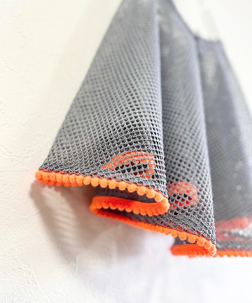 CALMIA（カルミア）の「メッシュケープ/おとな（付け襟・レディース・グレー/ブルー・160cm）」の7枚目の写真