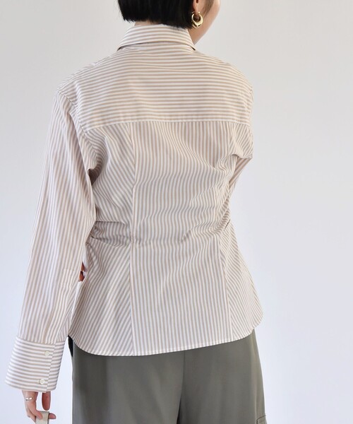 quaranciel（カランシエル）の「quaranciel:〈洗濯機可能〉ストライプ ワイドスリーブ シャツ（シャツ/ブラウス・レディース・ベージュ/ピンク/ブルー・38/40/36）」の8枚目の写真