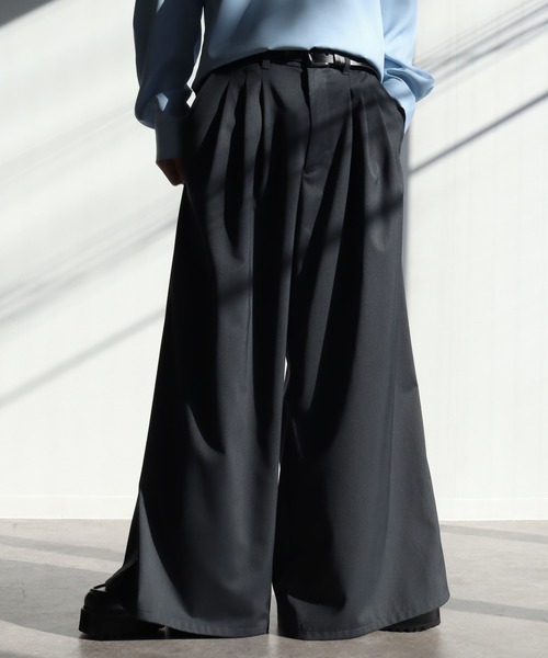 welise（ウェライズ）の「【welise/ウェライズ】グレイスフルTR  3タックモードワイドスラックス（スラックス・メンズ・ブラック/ダークベージュ/チャコールグレー/ダークグレー/ブルー/グレイッシュベージュ/グレー/グレー系/ベージュ系/ブラック系/チャコール/ブルー系・M/L/S）」の6枚目の写真