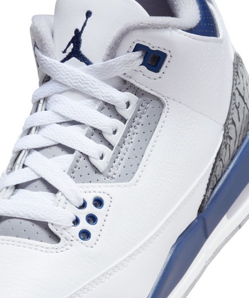 NIKE(ナイキ)の「Air Jordan 3 Retro GS ジュニア エア NIKE(ナイキ)の「Air Jordan 3 Retro GS ジュニア エア