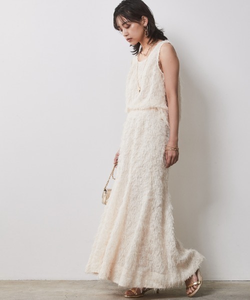 CHIC STYLE（シックスタイル）の「＜大きいサイズ＞フリンジジャガードノースリーブトップス　シックスタイル（キャミソール・レディース・ブラック/アイボリー・LL/3L/4L/5L/L）」の3枚目の写真