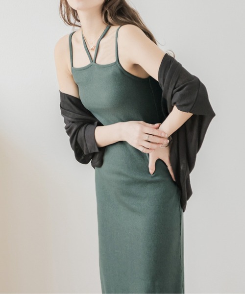 La-gemme(ラジェム)の「ダブルストラップリブキャミワンピース(ワンピース・レディース・ベージュ/グリーン/ブラック/イエロー・フリー)」の3枚目の写真