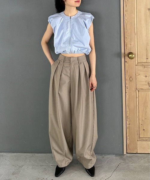 ブラウス シャツ キュプラ混ギャザースリーブブラウス レディース feepur（フェピュール）の「ギャザースリーブショートブラウス