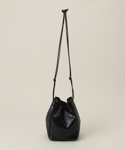 ESLOW（エスロー）の「【ESLOW / エスロー】 METALLIC SHOULDER BAG（ショルダーバッグ・レディース・シルバー/ブラック・FREE）」の16枚目の写真