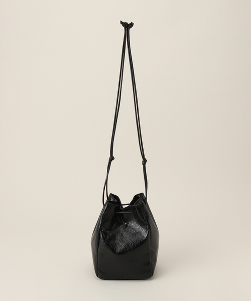 ESLOW（エスロー）の「【ESLOW / エスロー】 METALLIC SHOULDER BAG（ショルダーバッグ・レディース・シルバー/ブラック・FREE）」の18枚目の写真