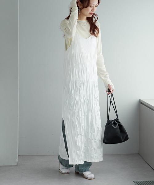 DISCOAT（ディスコート）の「マットサテン変形プリーツVキャミワンピ