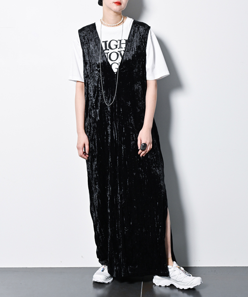 CITYSHOP（シティーショップ）の「CRUSH VELVET LEAN DRESS