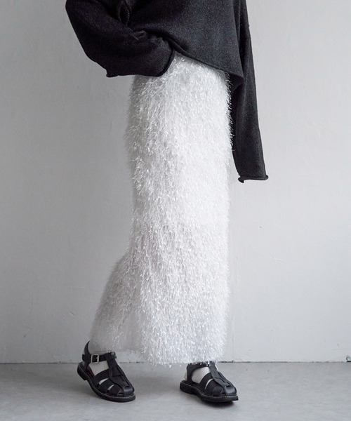 VENCEEXCHANGE（ヴァンスエクスチェンジ）の「カットフェザーIラインスカート（スカート・レディース・ブラック/オフホワイト/グレー・M）」の2枚目の写真