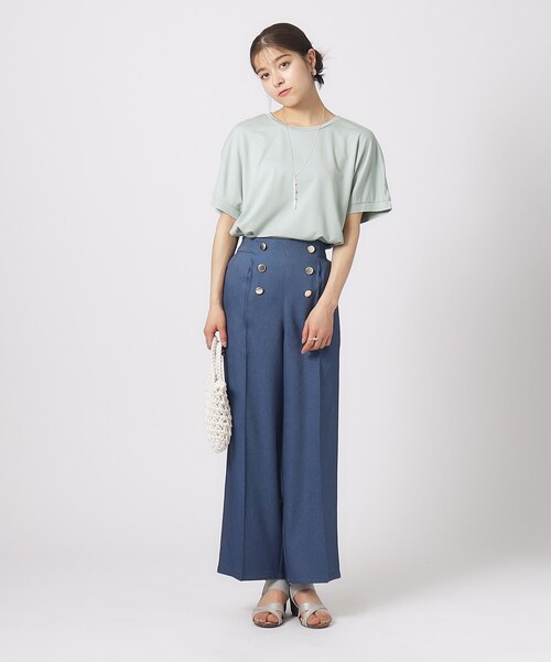 SHOO・LA・RUE(シューラルー)の「◆【UV/体型カバー】インもアウトも楽しめる とろみ 裾タックトップス(Tシャツ/カットソー・レディース・ホワイト/グリーン系/イエロー/ブラック/グレー系2/ブラック系2・00)」の13枚目の写真