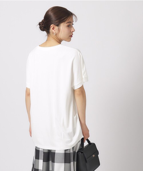 SHOO・LA・RUE(シューラルー)の「◆【UV/体型カバー】インもアウトも楽しめる とろみ 裾タックトップス(Tシャツ/カットソー・レディース・ホワイト/グリーン系/イエロー/ブラック/グレー系2/ブラック系2・00)」の16枚目の写真