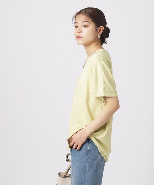 SHOO・LA・RUE(シューラルー)の「◆【UV/体型カバー】インもアウトも楽しめる とろみ 裾タックトップス(Tシャツ/カットソー・レディース・ホワイト/グリーン系/イエロー/ブラック/グレー系2/ブラック系2・00)」の20枚目の写真