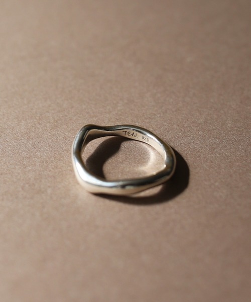 TEN.（テン）の「SILVER925 リップルリング（リング・レディース・シルバー・#13/#9/#11/#15）」の10枚目の写真