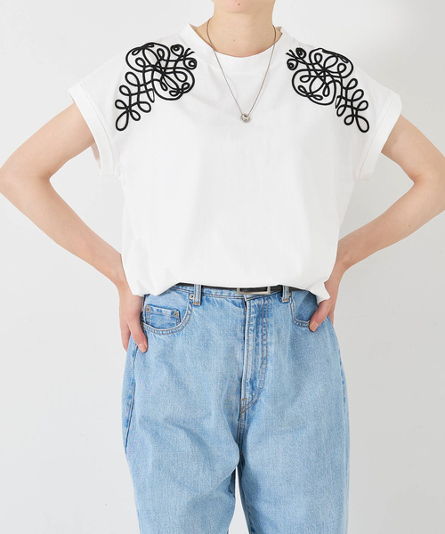qualite(カリテ)の「【MARGAUX】モチーフTシャツ(Tシャツ/カットソー・レディース・ブラック/ホワイト・フリー)」の2枚目の写真
