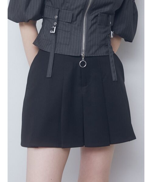 EMODA（エモダ）の「チャームベルトプリーツスカート（スカート・レディース・グレー/ブラウン/ブラック・MEDIUM/SMALL）」の18枚目の写真