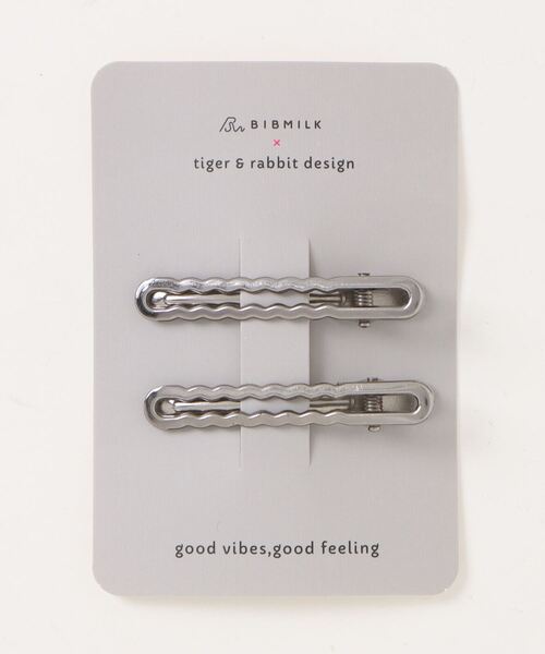 bibmilk（ビブミルク）の「DECORATE HEAD ASPARAGUS ASST CLIP 2PCS（バレッタ/ヘアクリップ・キッズ・ブラウン系/ブラック/イエロー/ピンク/ブルー・ONE SIZE）」の3枚目の写真