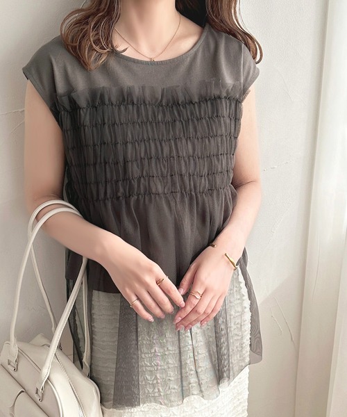 apres jour（アプレジュール）の「チュールドッキングＴ【ZOZOTOWN限定アイテム】（Tシャツ/カットソー・レディース・チャコールグレー/ピンクベージュ/アイボリー・X-LARGE/フリー）」の3枚目の写真