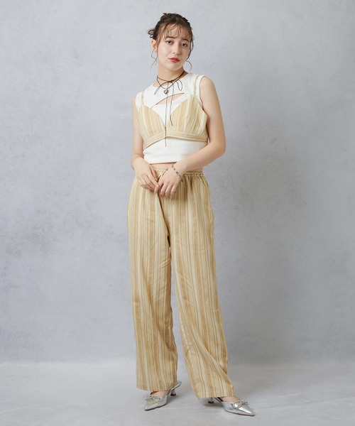 Lull（ルル）の「【Lull / ルル】セットアップ対応 / シアーストライプブラビスチェ（タンクトップ・レディース・ブラック/キナリ/イエロー・ONESIZE）」の15枚目の写真