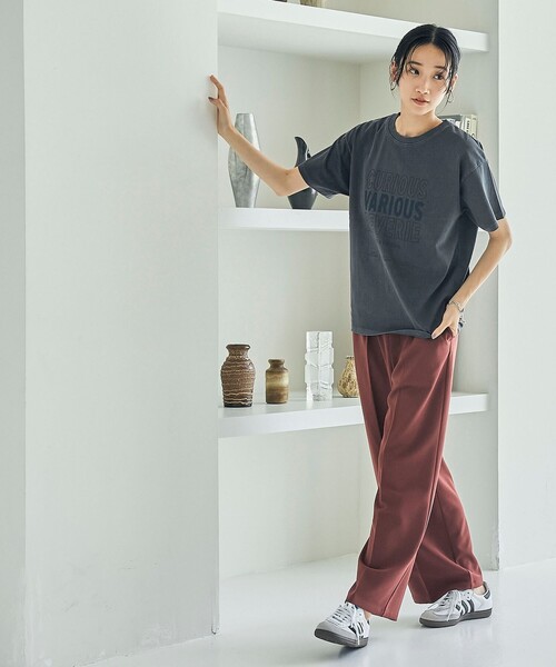 coen(コーエン)の「ピグメントアソートロゴプリントTシャツ24FW(Tシャツ/カットソー・レディース・ブラウン/オフホワイト/ダークグレー・M/L)」の8枚目の写真