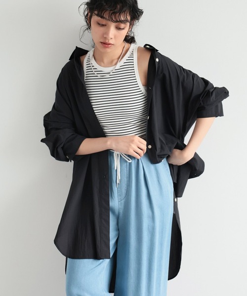 BARNYARDSTORM（バンヤードストーム）の「BARNYARDSTORM / ライトBIGシルエットシャツ（シャツ/ブラウス・レディース・ブラック/ホワイト/ブルー・FREE）」の3枚目の写真