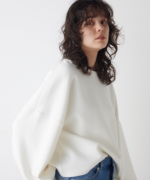 Whim Gazette(ウィムガゼット)の「クルーネックダンボールプルオーバー(Tシャツ/カットソー・レディース・ブラック/ホワイト・FREE)」の18枚目の写真