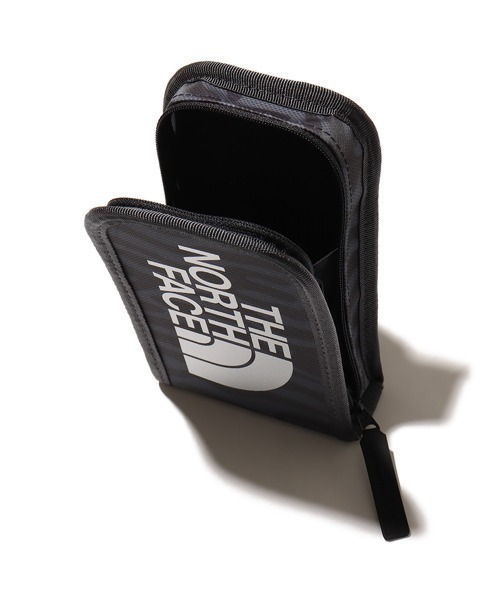 THE NORTH FACE（ザノースフェイス）の「THE NORTH FACE BC Utility Pocket / ザ・ノース・フェイス BC ユーティリティー ポケット（コインケース・メンズ・ベージュ/ミント/イエロー/ブルー/タイガーカモ/レッド/グリーン/ホワイト/ブラック・FREE）」の14枚目の写真