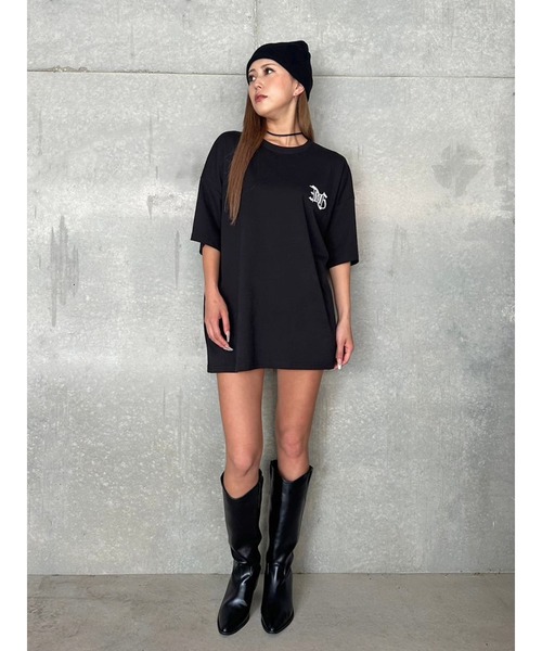 EGOIST（エゴイスト）の「BIG刺繍ユニセックス TシャツⅡ（Tシャツ/カットソー・レディース・ブラック/パープル/ホワイト・FREE）」の2枚目の写真